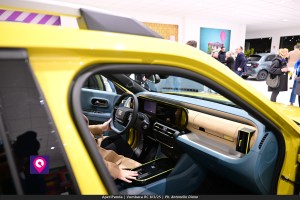 Aperi Panda Vumbaca ()