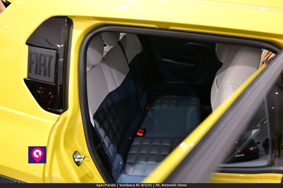 Aperi Panda Vumbaca ()