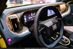 Aperi Panda Vumbaca ()