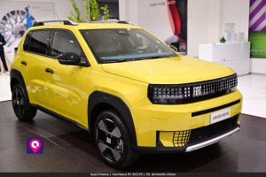 Aperi Panda Vumbaca ()