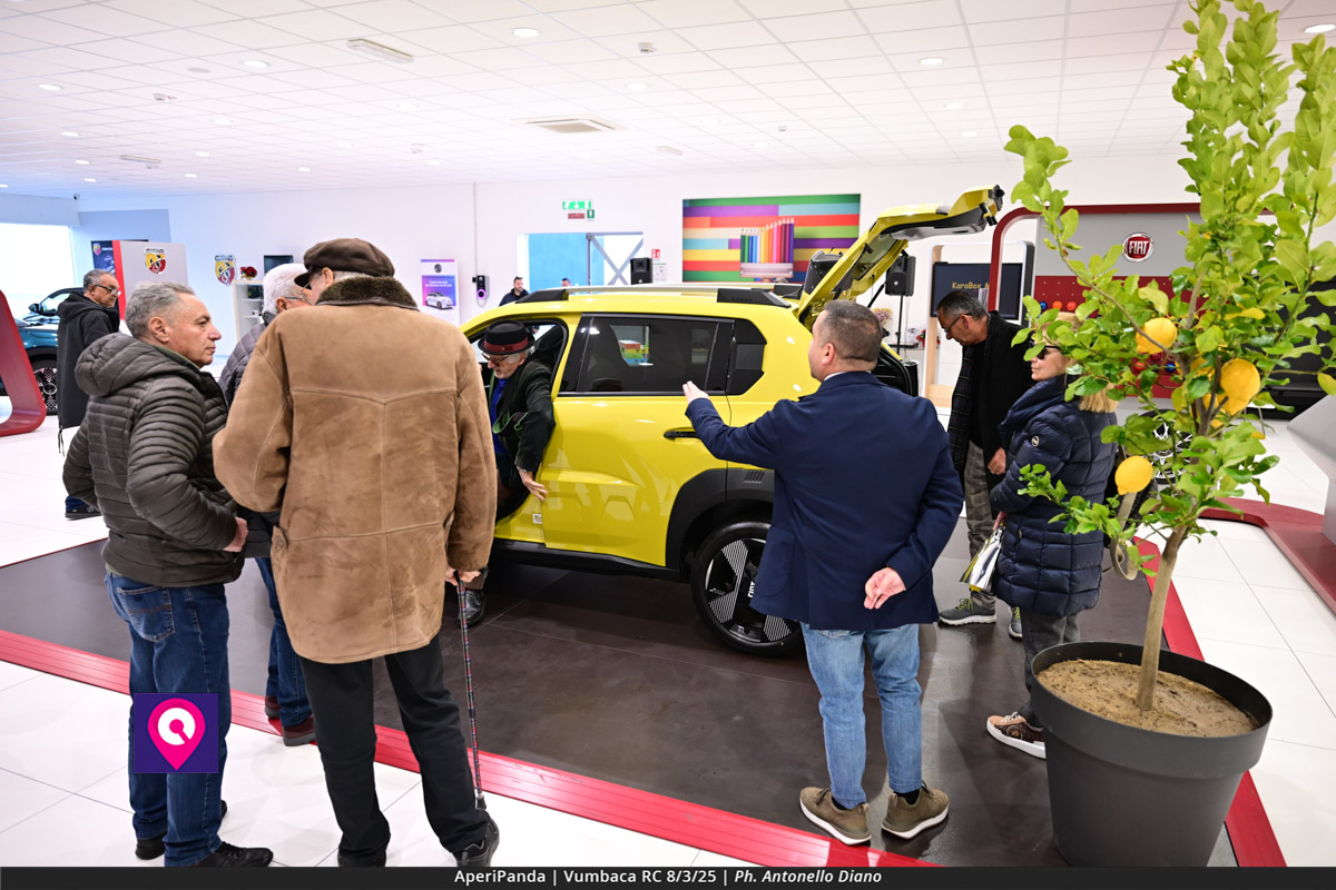 Aperi Panda Vumbaca ()