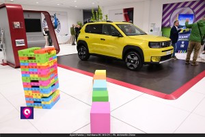 Aperi Panda Vumbaca ()