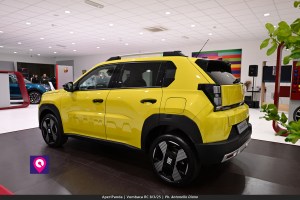 Aperi Panda Vumbaca ()