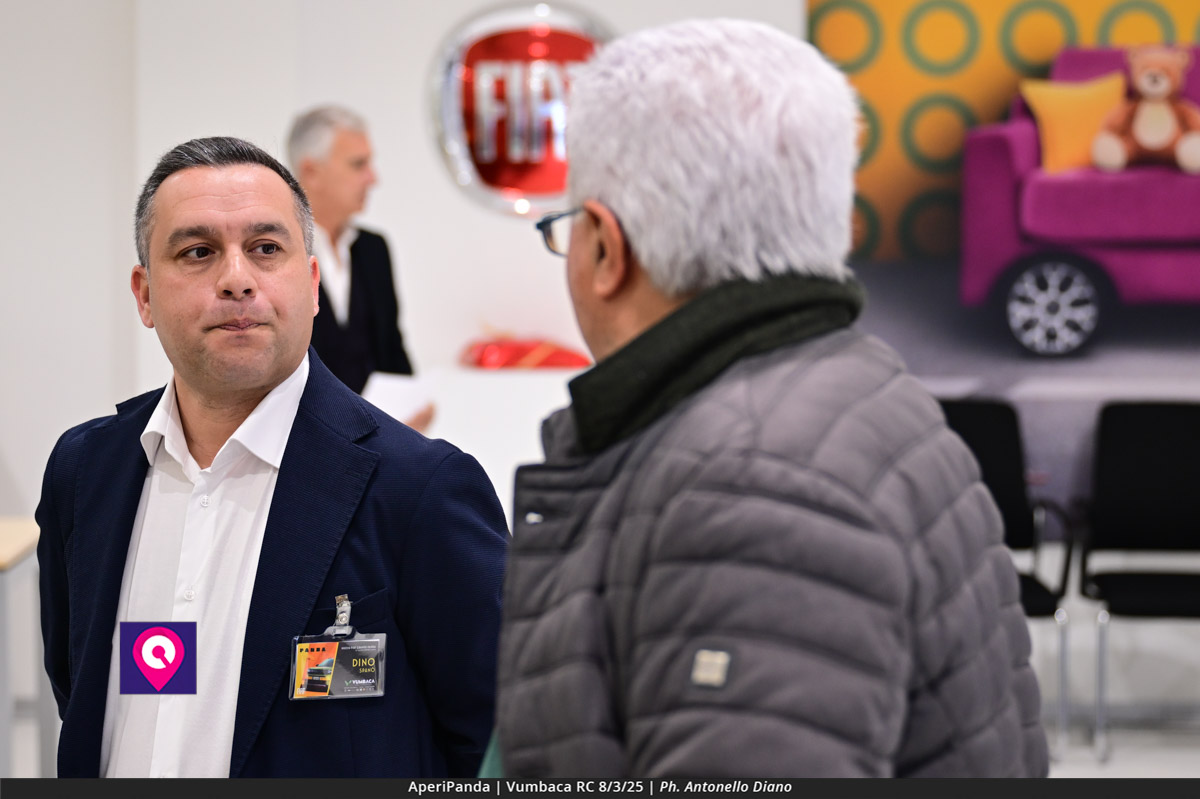 Aperi Panda Vumbaca ()