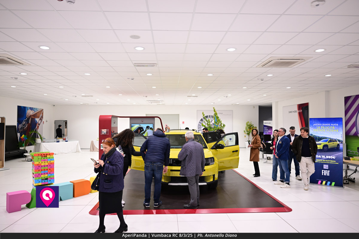 Aperi Panda Vumbaca ()