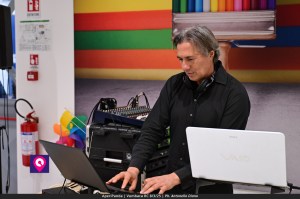 Aperi Panda Vumbaca ()