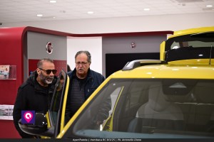 Aperi Panda Vumbaca ()