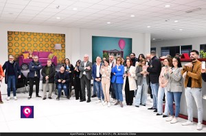 Aperi Panda Vumbaca ()