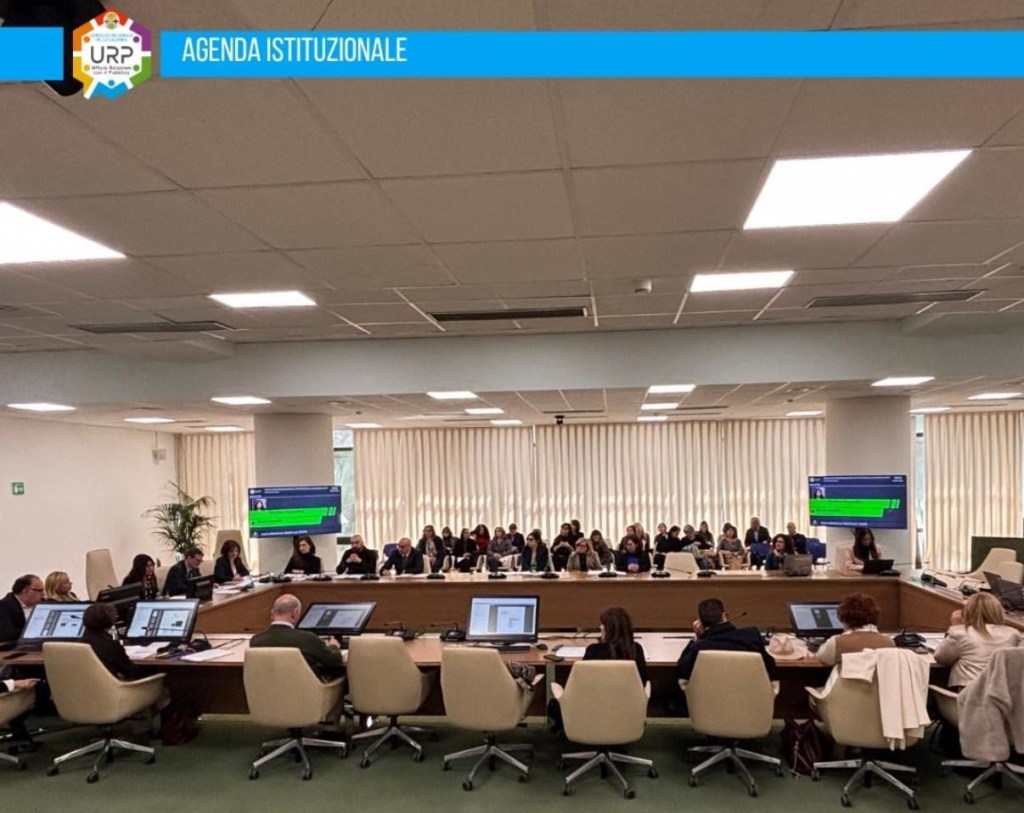 FOTO DA PAGINE ISTITUZIONALI CONSIGLIO REGIONALE