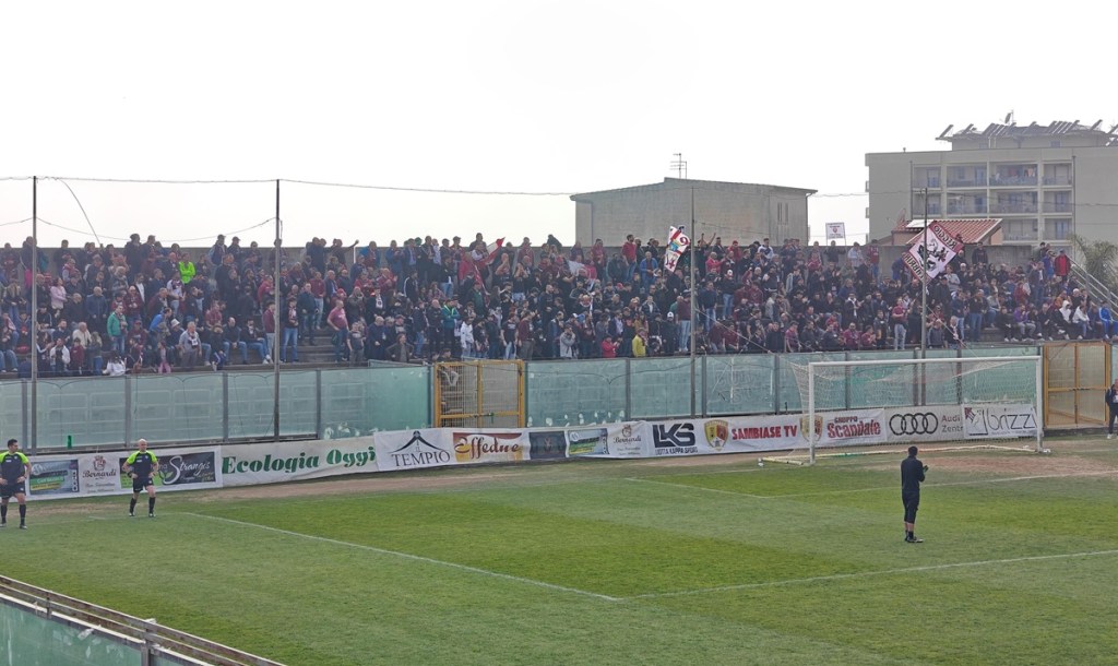 Tifosi Reggina a Lamezia