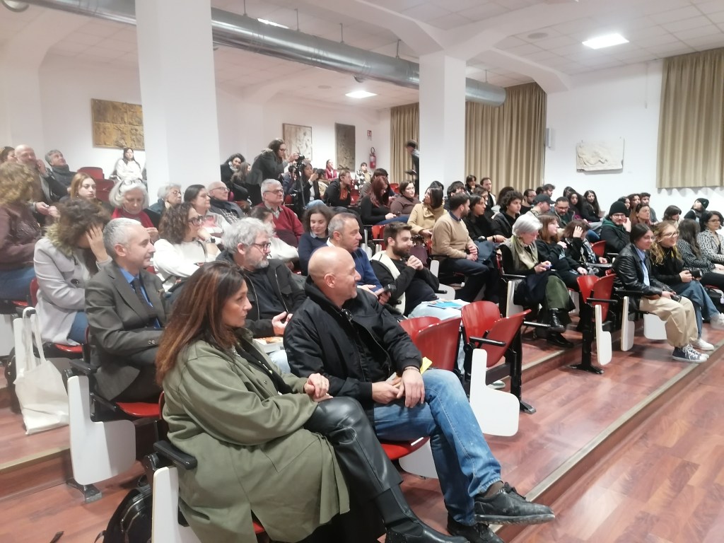falcinelli accademia ()