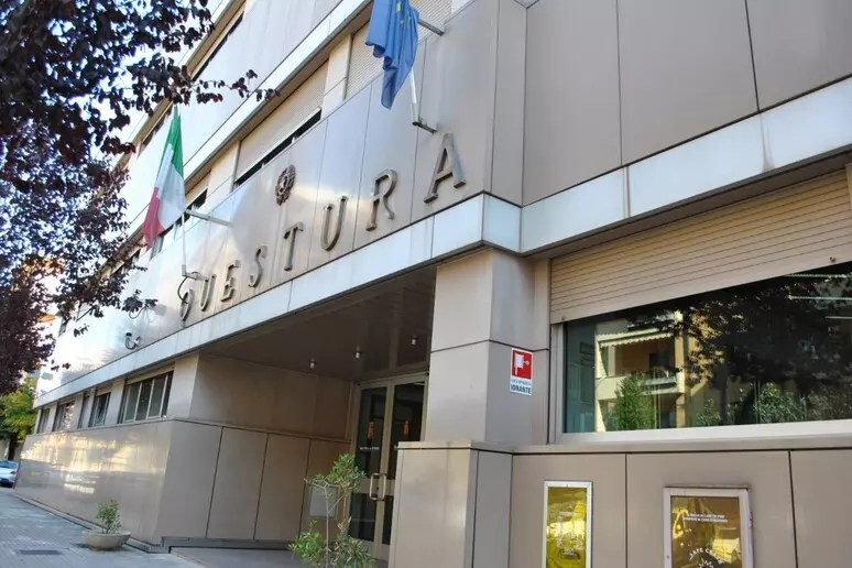 questuracosenza