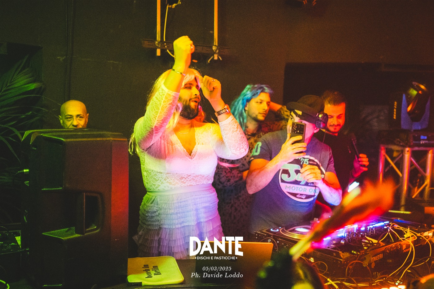 random uncarnevaleacaso