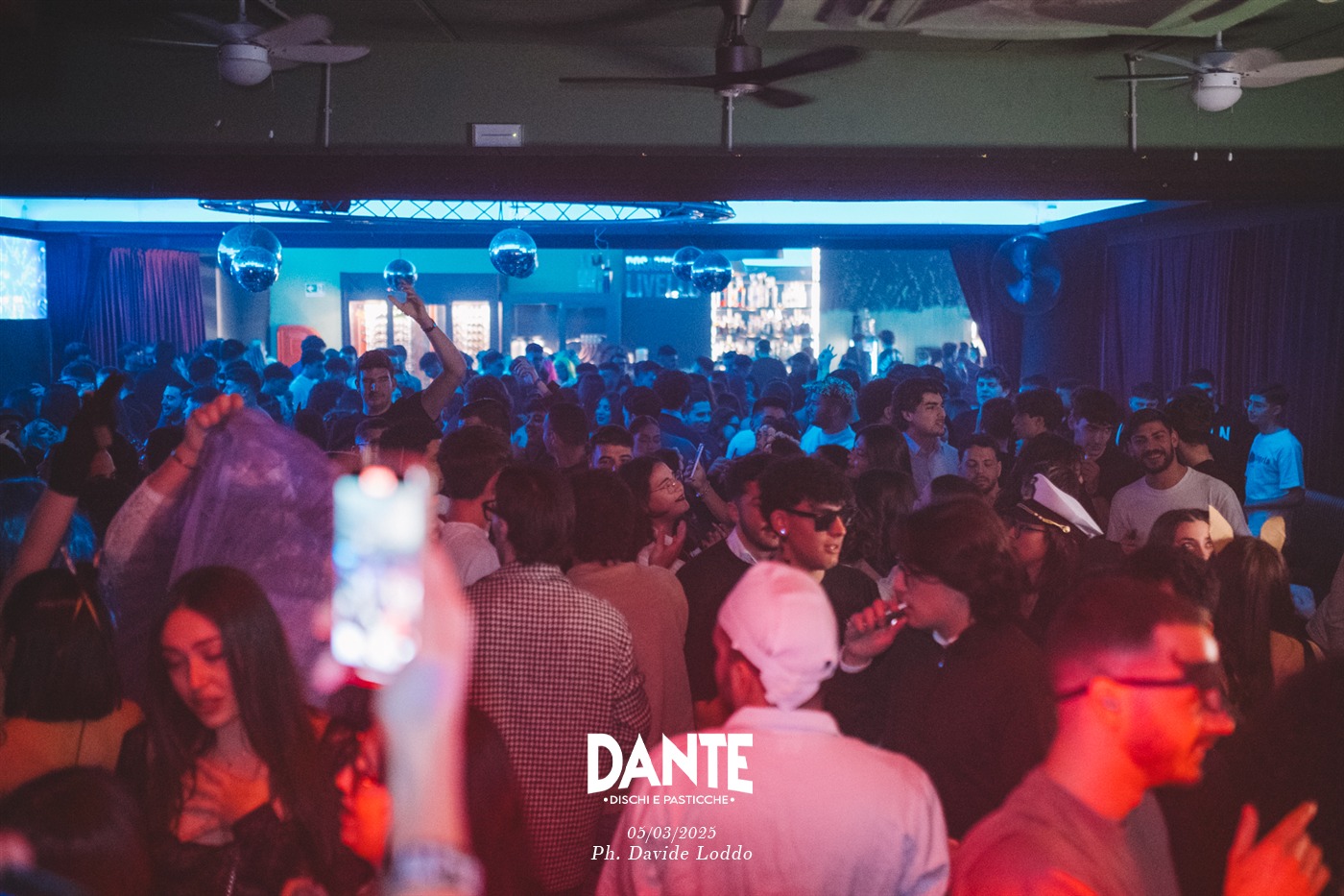 random uncarnevaleacaso