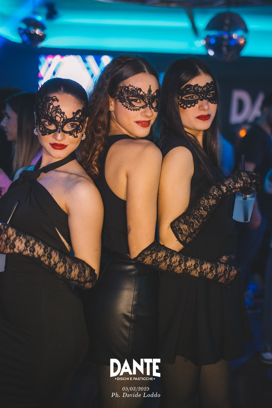 random uncarnevaleacaso