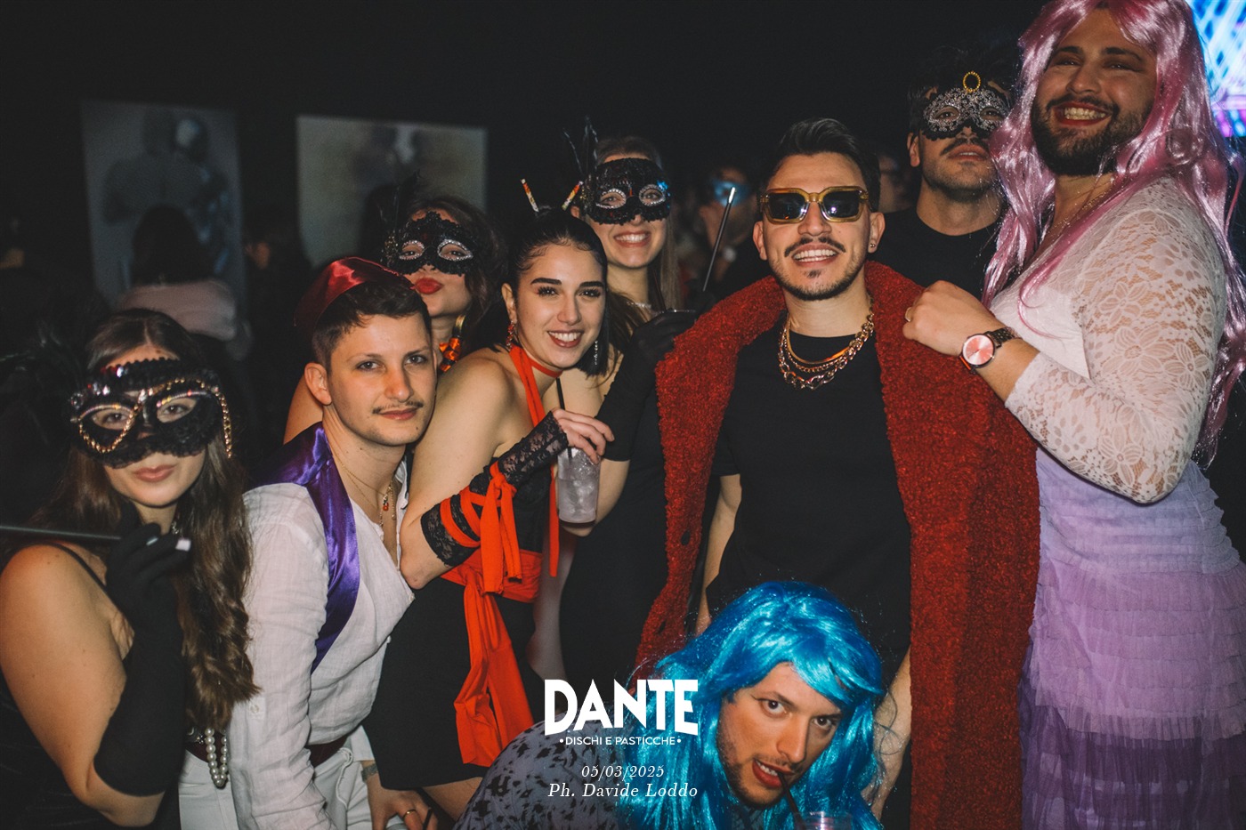 random uncarnevaleacaso