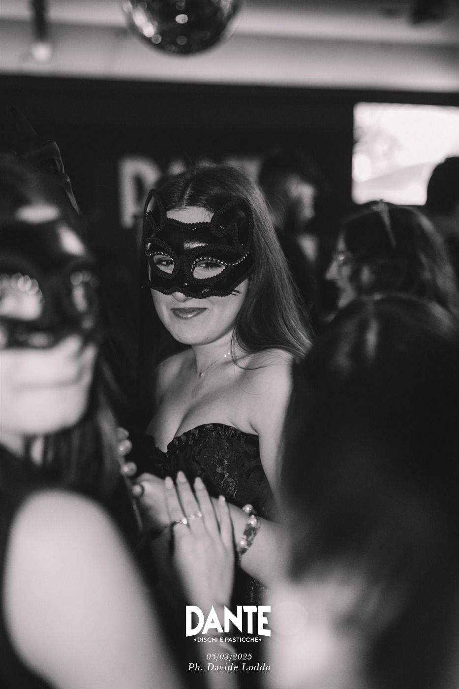 random uncarnevaleacaso