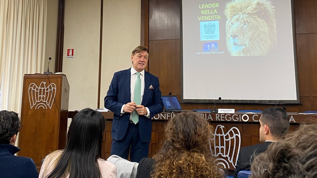 seminario leader nella vendita sacchi confindustria reggio calabria ()
