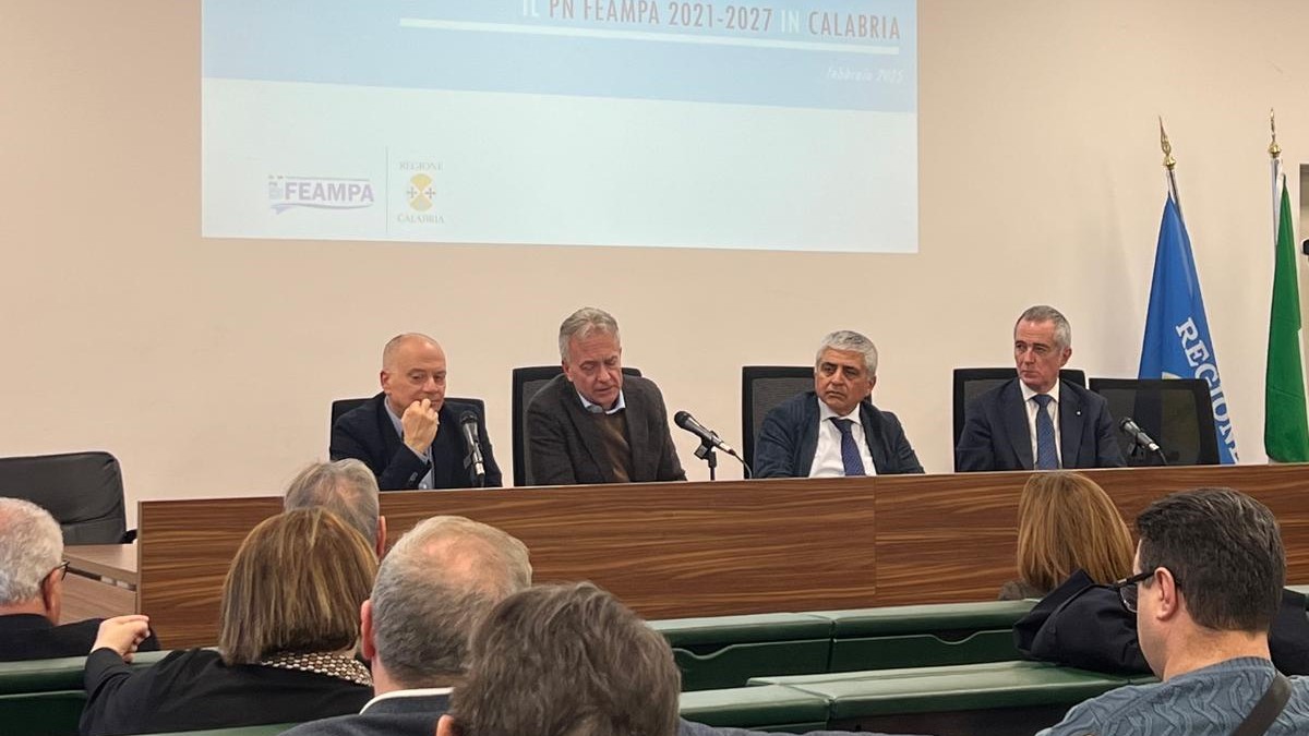 tavolo azzurro calabria