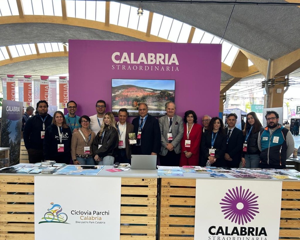 La Regione Calabria protagonista alla Fiera del cicloturismo, Agritravel expo e al Vinitaly