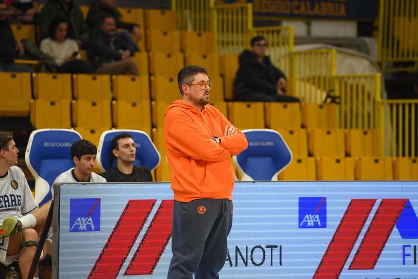 Cotroneo coach Dierre