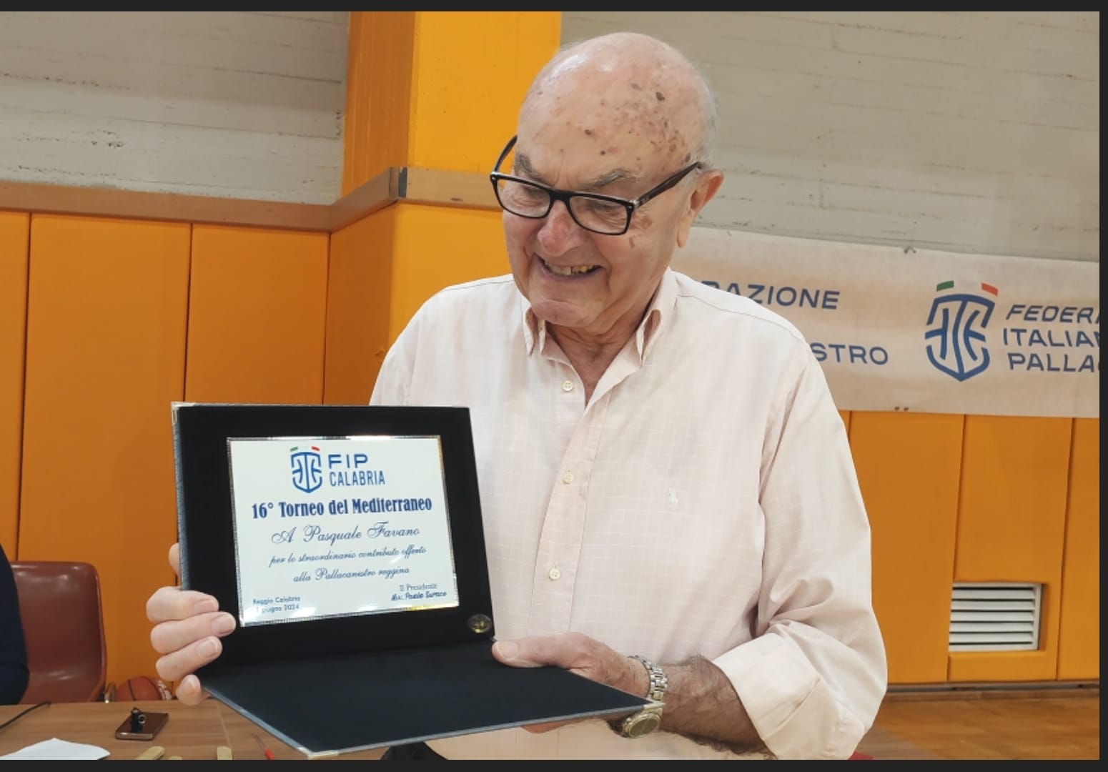 Favano premiato dalla Fip ()