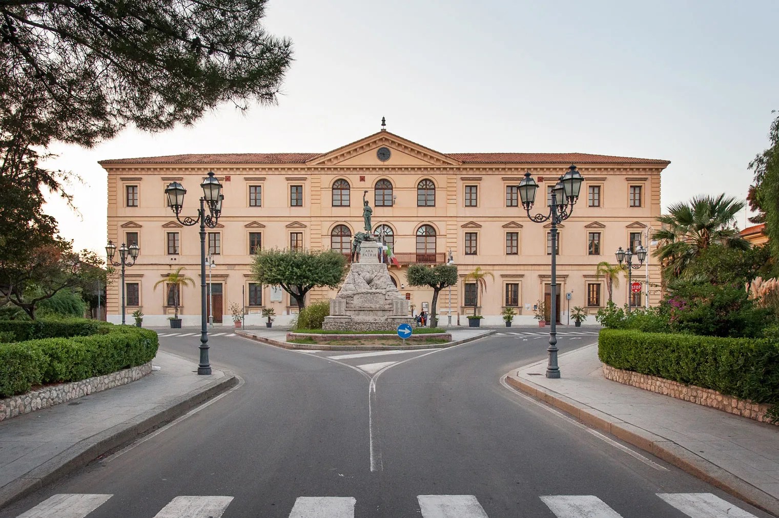 Galleria Locri
