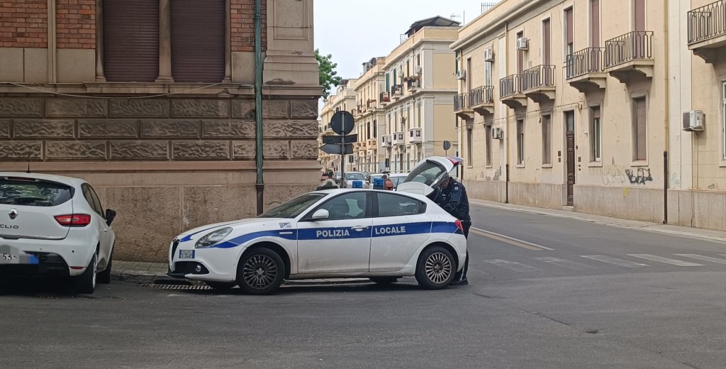 Incidente pedone candelora polizia locale
