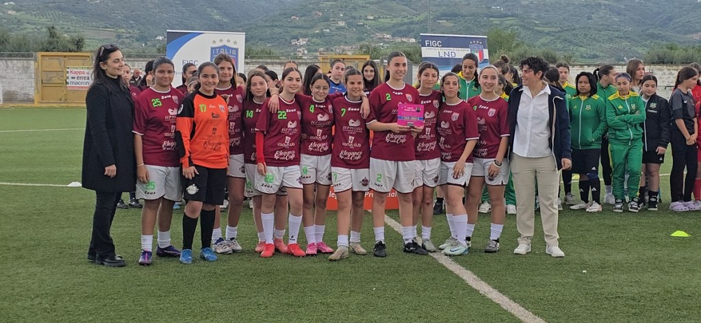 Locri femminile