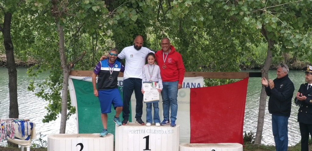 Sulla destra Daniele D'Agata medaglia di bronzo
