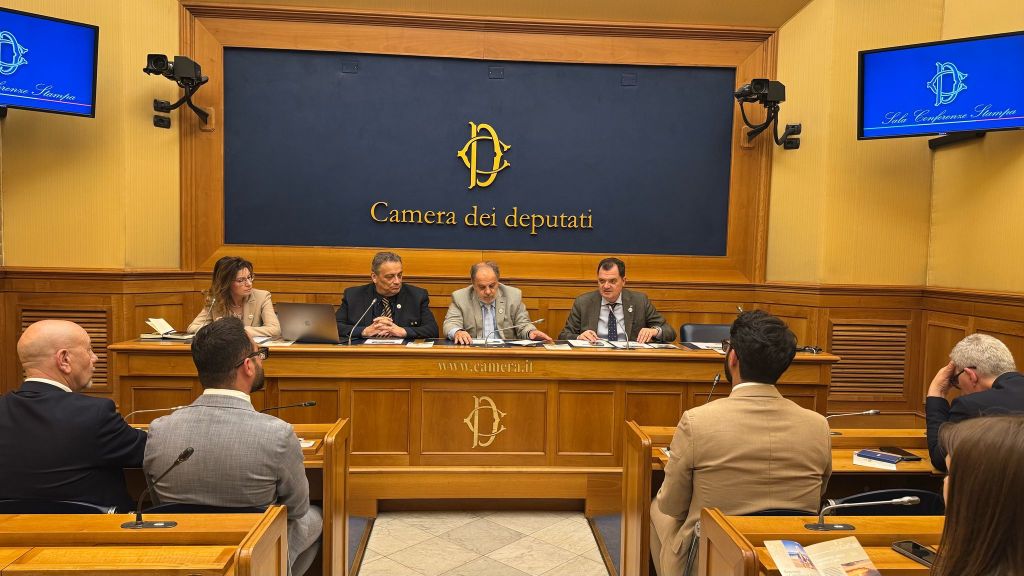camera dei deputati relatori e pubblico caminhos de paulo
