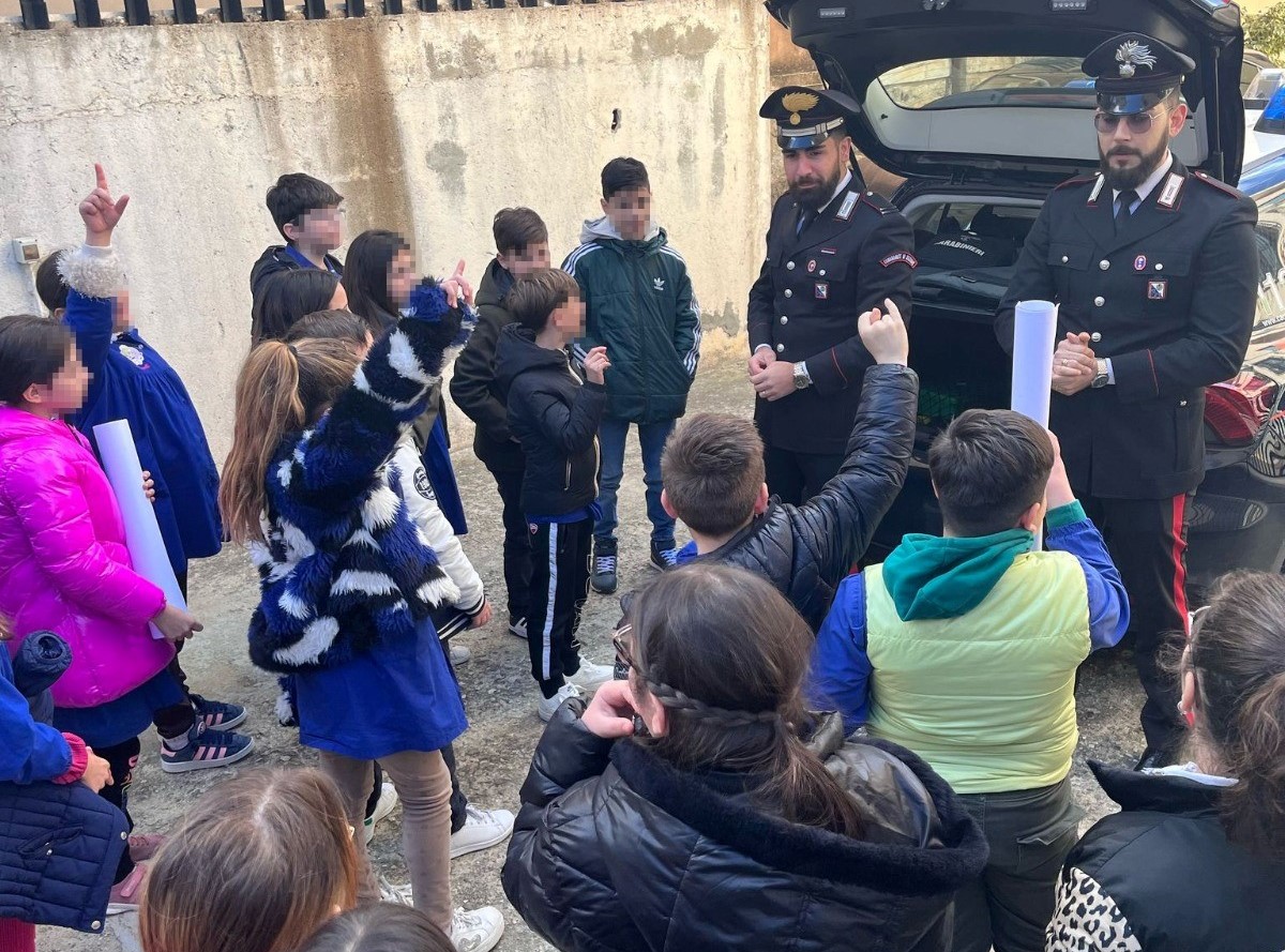 carabinieri studenti bagnara calabra