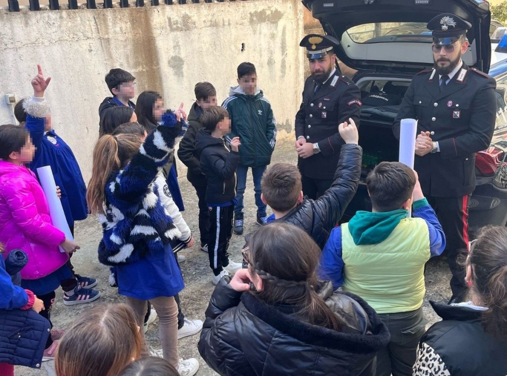 carabinieri studenti bagnara calabra