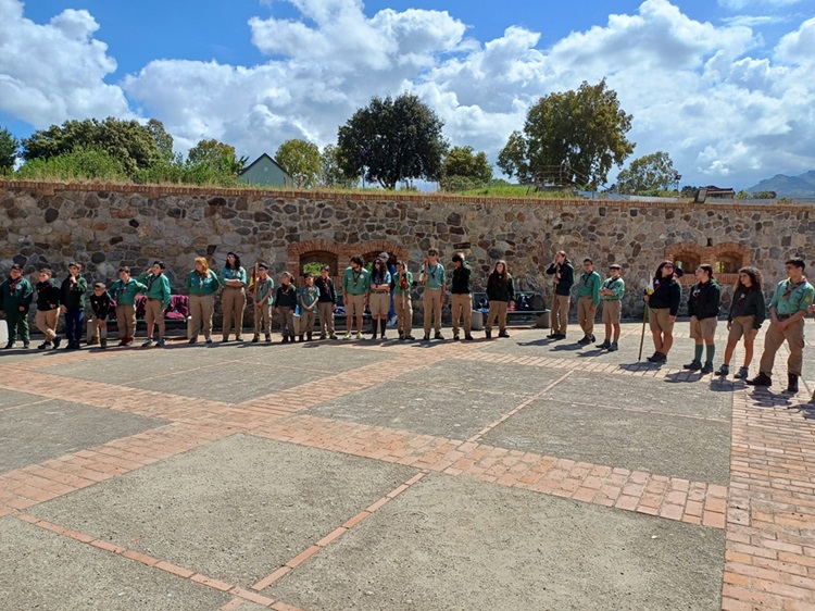 RC Ecolandia San Giorgio scout Cngei schierati in quadrato