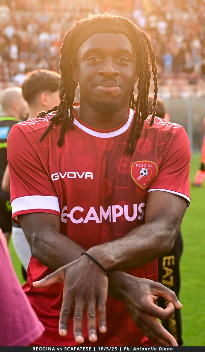 Bertony Renelus Reggina ()