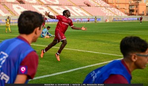 Bertony Renelus Reggina Scafatese ()