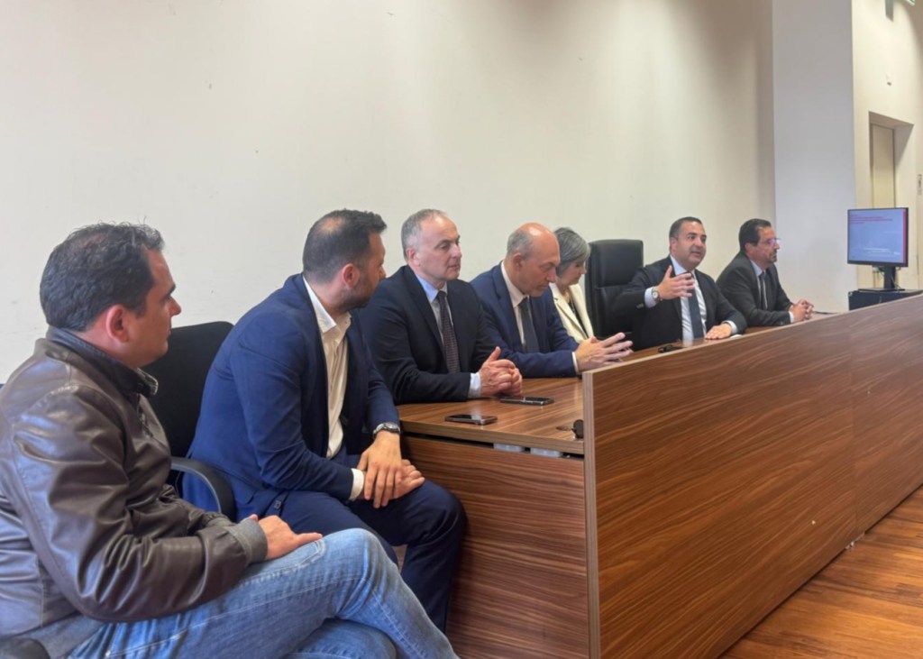 CANNIZZARO REGIONE ANAS E SINDACI DELLA LOCRIDE ()