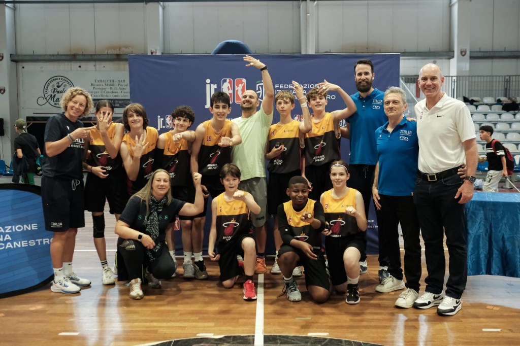 Grande successo per il torneo ospitato a Reggio. Tra i protagonisti delle finali le leggende Datome e Zara