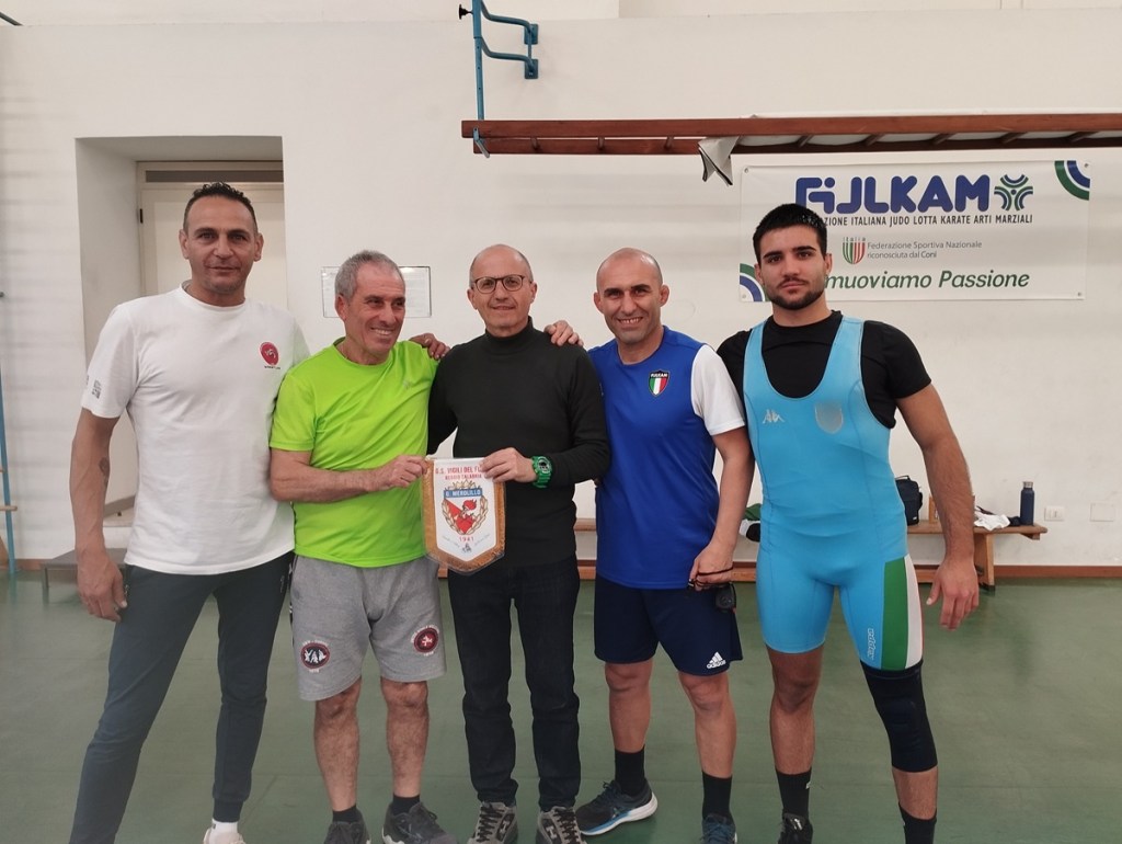Lotta Olimpica: presso il GS ‘Vigili del Fuoco’ allenamento diretto dal tecnico della Nazionale Spanò