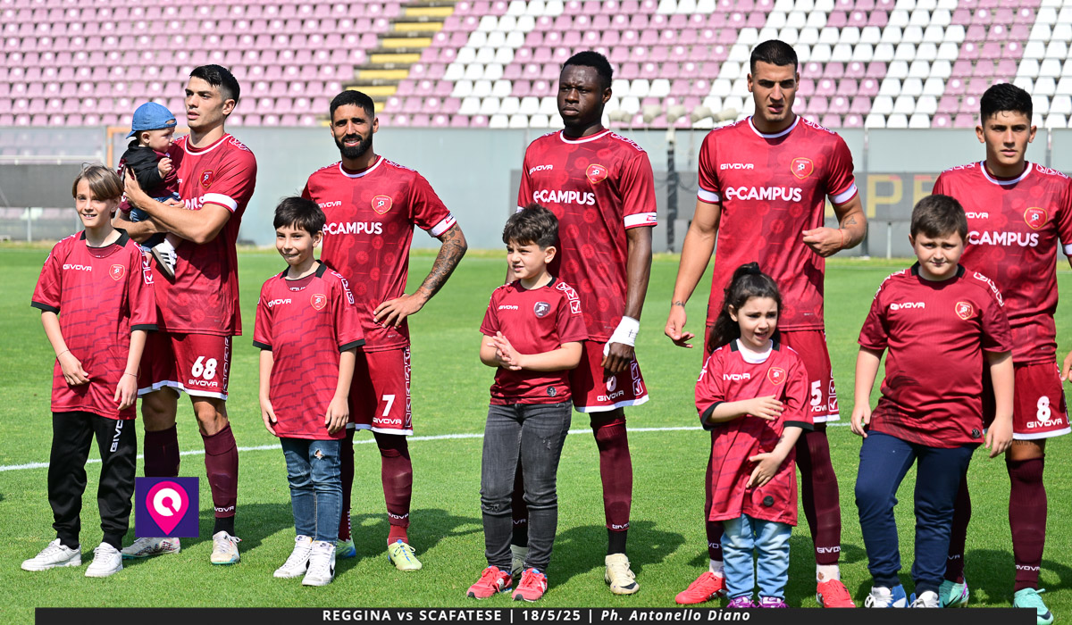 Giocatori Reggina Bambini Stadio