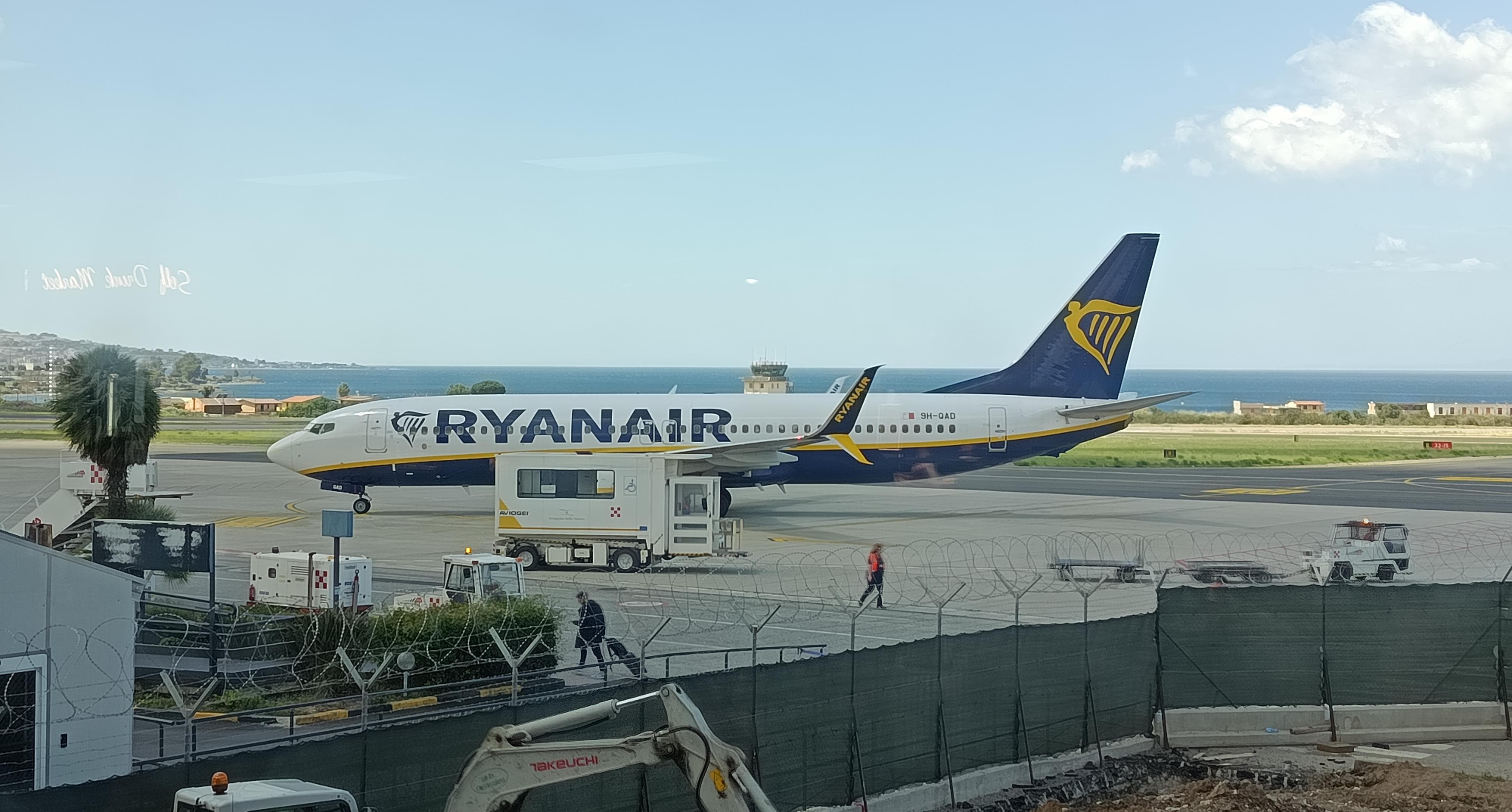 aeroporto tito minniti Ryanair