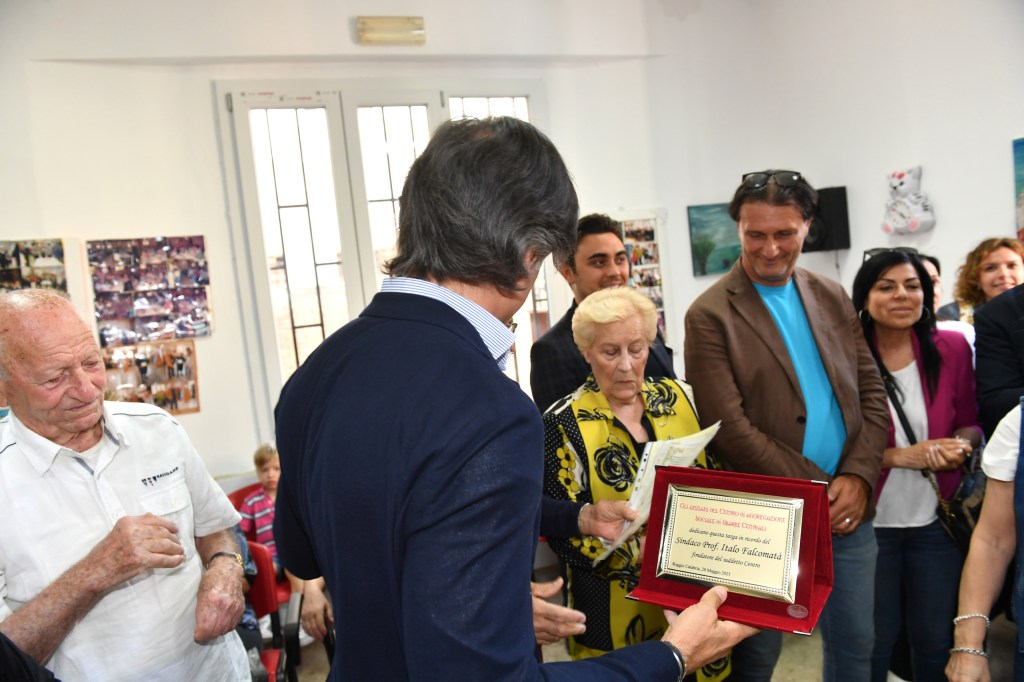 centro anziani sbarre