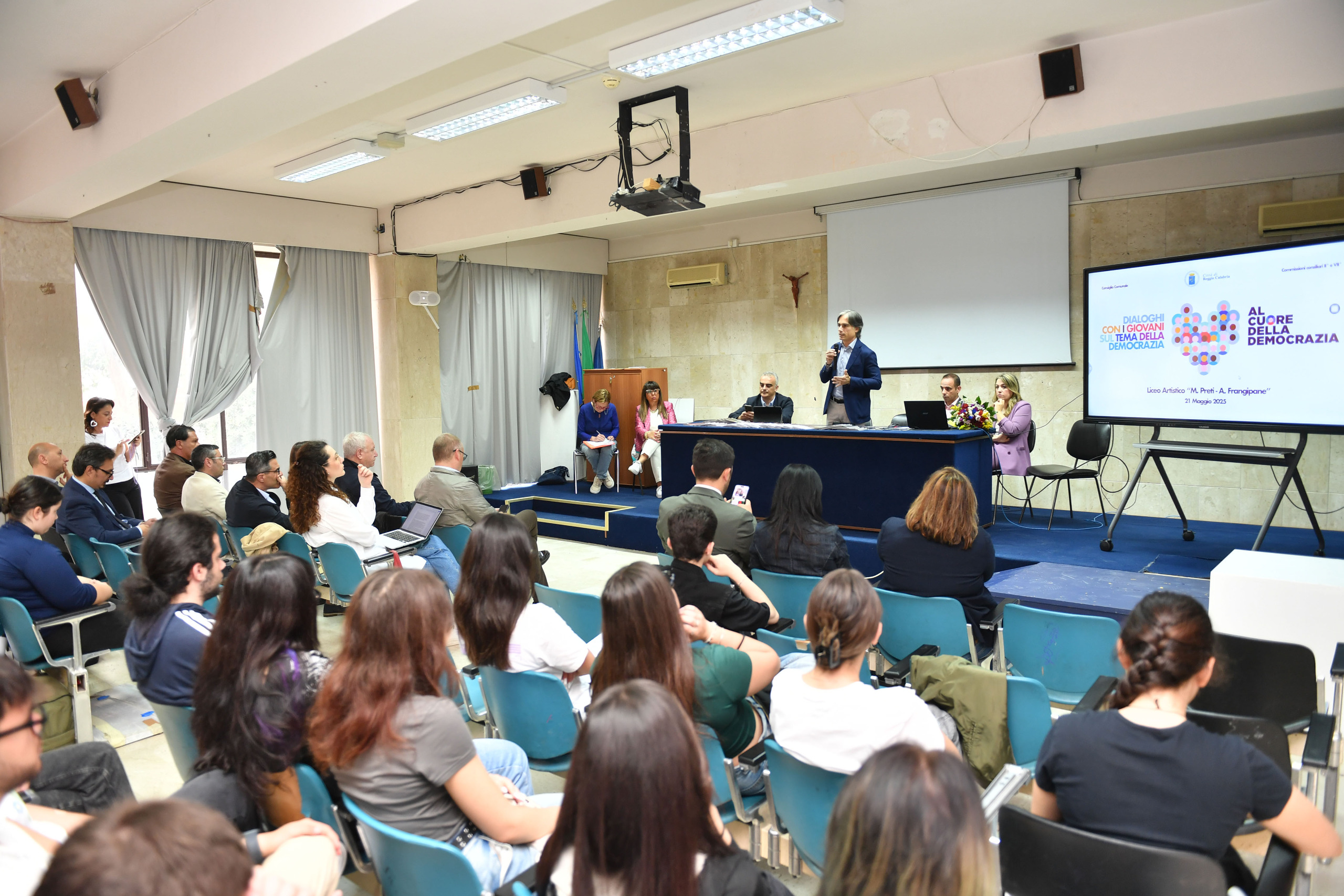 commissione liceo artistico frangipane