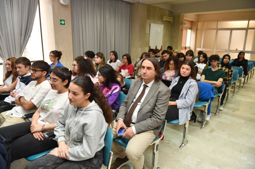 commissione liceo artistico frangipane