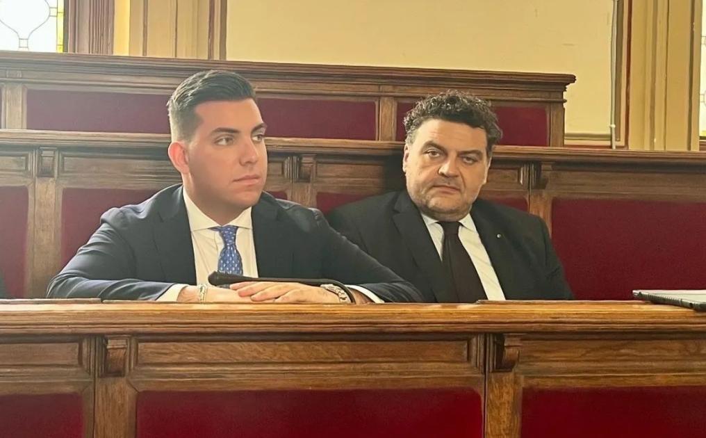 Vizzari e Milia (FI): “Muraca studi i documenti e si concentri sulle opere incompiute a Reggio”