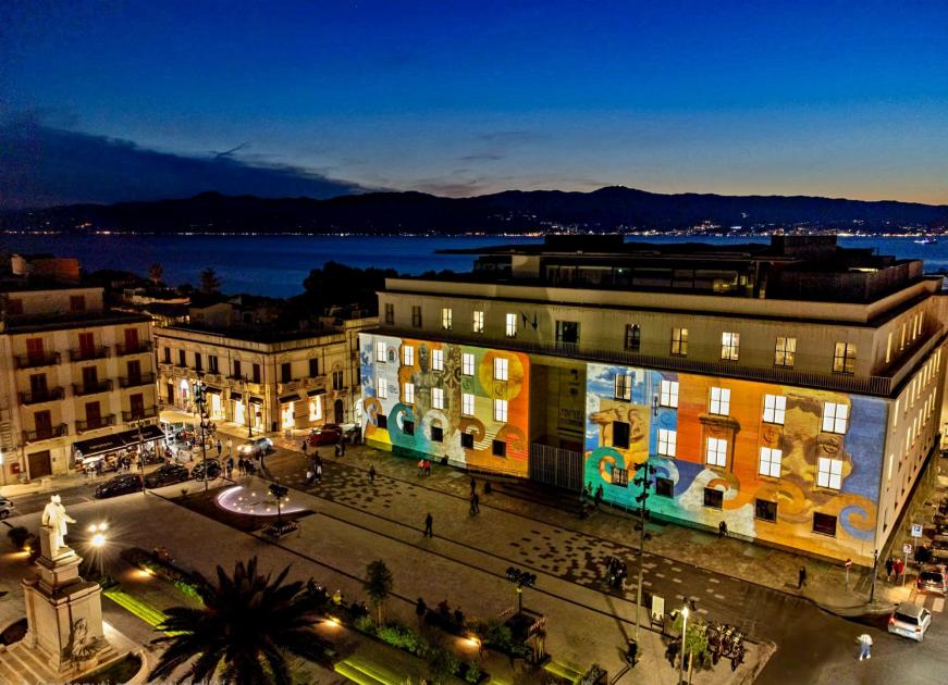 Museo e piazza De Nava si illuminano, Falcomatà: ‘Valorizziamo i tesori della nostra città’