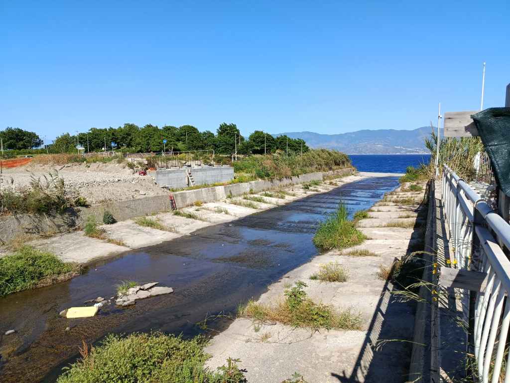 ponte calopinace reggio calabria ()