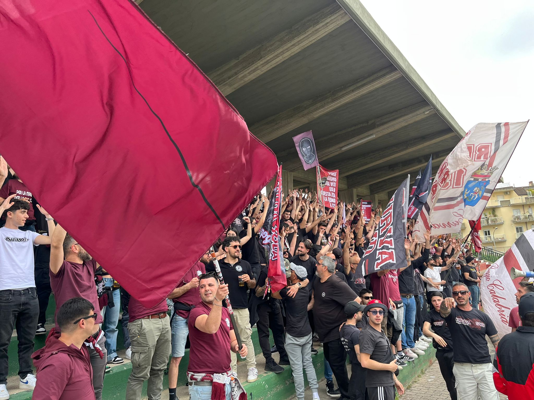 tifosi reggina sancataldese trasferta ()