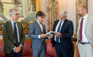 Camera di commercio ()