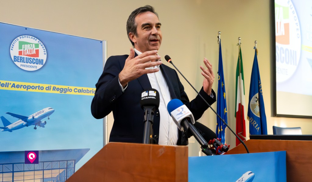 Regione-Città Metropolitana, braccio di ferro sulle funzioni. Occhiuto sibillino: ‘In futuro sarà più semplice…’